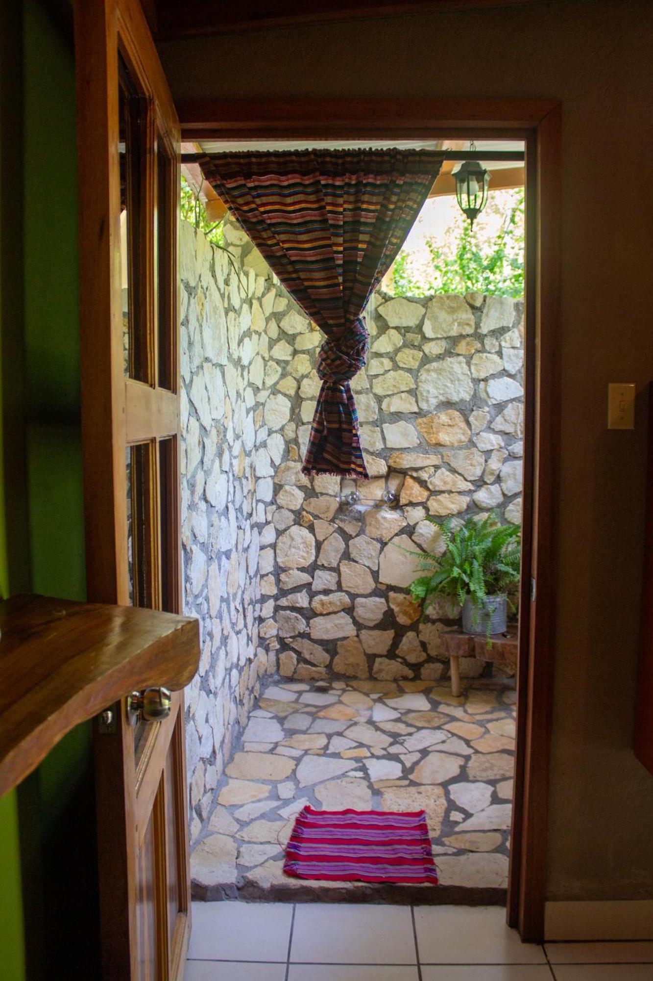 Alice Guesthouse El Remate Exterior foto
