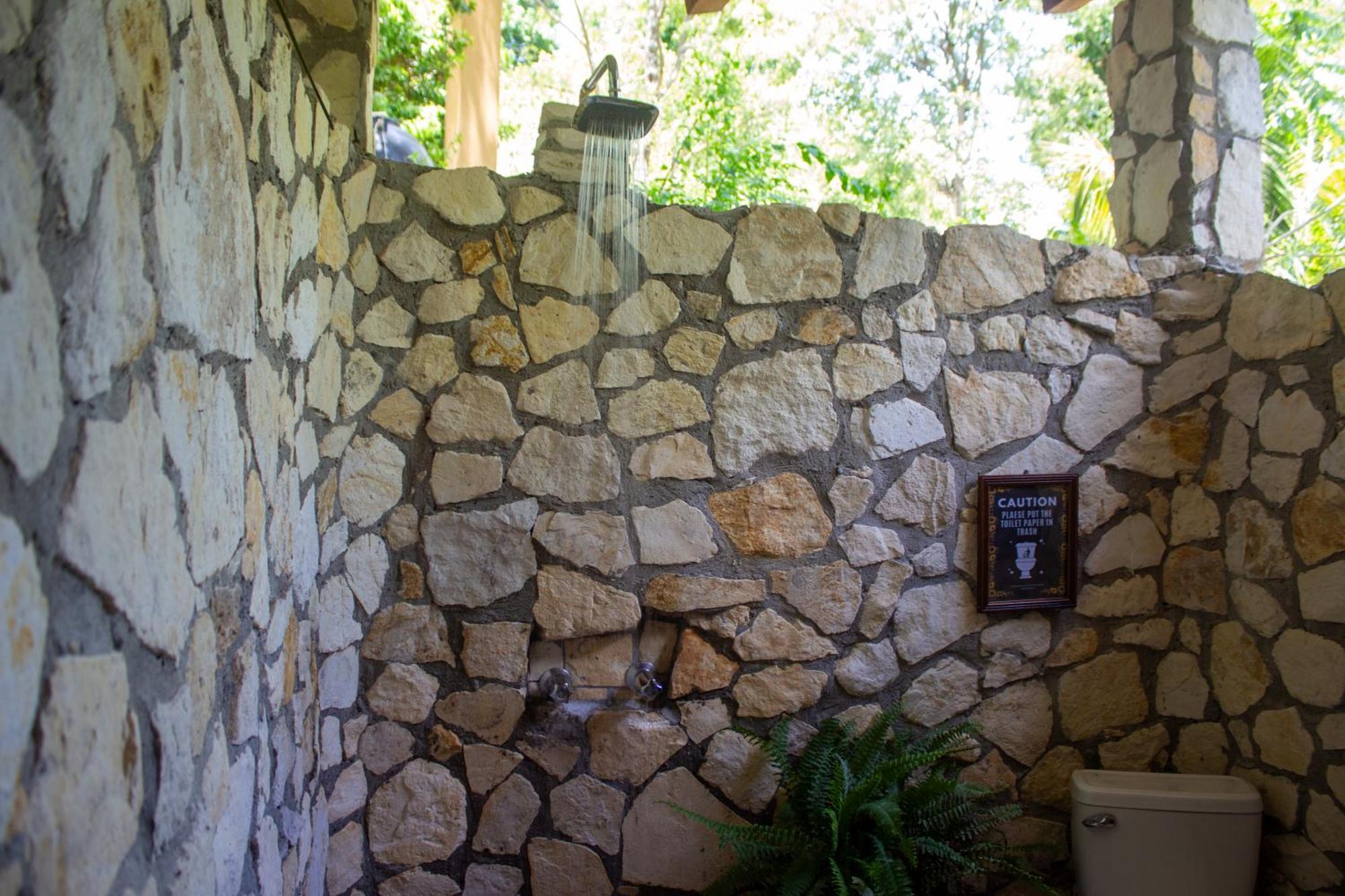 Alice Guesthouse El Remate Exterior foto